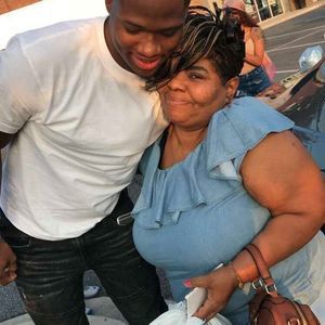 Meet your Posher, Frances